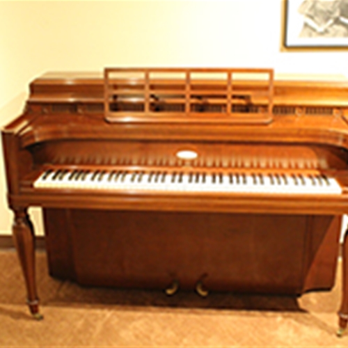 STEINWAY  40" Vertical