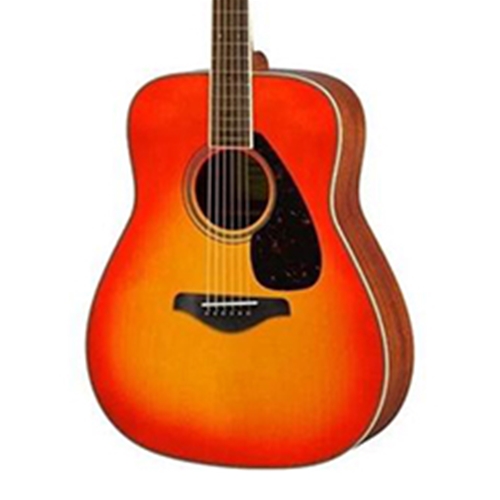 YAMAHA FG820 Folk Acoustic Guitar - Solid Sitka / Mahogany